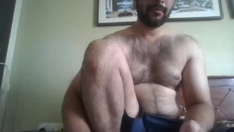 its_me_2323 online show from December 4, 2025, 4:00 am