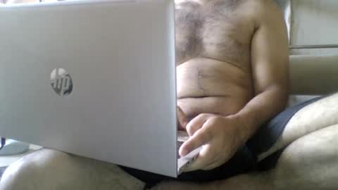 Snapshot of its_me_2323 chatting on July 7, 2026, 9:46 am its_me_2323 online show from July 7, 2026, 9:46 am