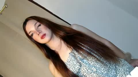 Snapshot of its_me_ezzie chatting on February 23, 2025, 11:55 am EZZIE online show from February 23, 2025, 11:55 am