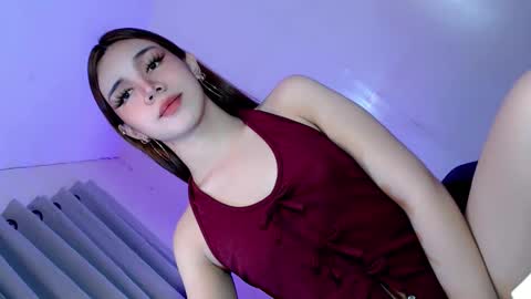 Snapshot of its_me_ezzie chatting on November 9, 2025, 12:53 am EZZIE online show from November 9, 2025, 12:53 am