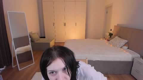 Snapshot of its_yummy chatting on July 19, 2026, 1:15 pm Yami online show from July 19, 2026, 1:15 pm