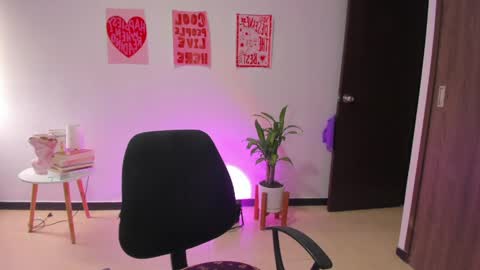 camill online show from June 2, 2026, 6:43 pm