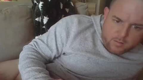 Snapshot of itscreative chatting on December 19, 2025, 8:27 pm itscreative online show from December 19, 2025, 8:27 pm