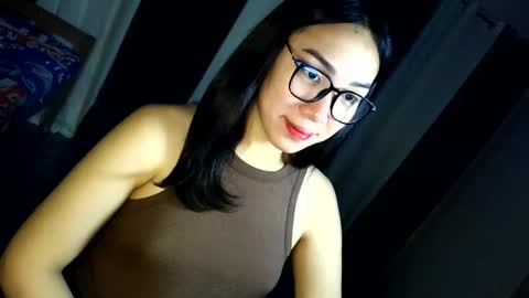 Snapshot of itsmehotqueen chatting on June 1, 2026, 1:18 am itsmehotqueen online show from June 1, 2026, 1:18 am