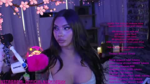 Snapshot of itsnickibabyy chatting on June 25, 2026, 11:31 pm Nicki Foxx online show from June 25, 2026, 11:31 pm