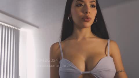 itsssssssme_lana online show from December 28, 2024, 3:59 pm