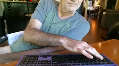 itsxxxtc online show from September 8, 2025, 5:12 pm