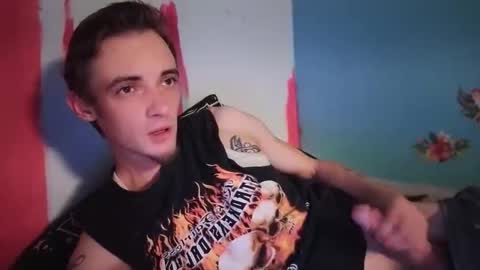 itzd123 online show from June 8, 2026, 3:23 pm