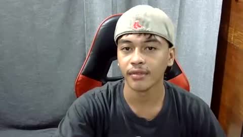 Snapshot of itzme_jhonfred chatting on April 27, 2026, 3:54 pm Jhonfred online show from April 27, 2026, 3:54 pm