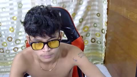 itzme_john online show from March 11, 2026, 2:06 am