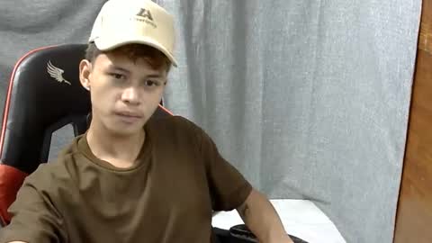 itzme_john online show from June 4, 2026, 8:26 pm