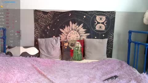 Sasha online show from May 6, 2026, 8:52 am