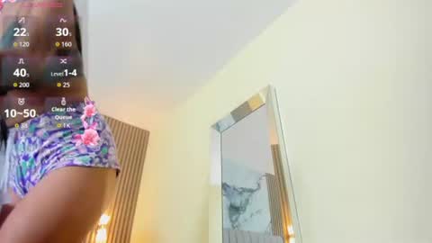 Snapshot of ivana_cross chatting on July 28, 2026, 7:39 pm IVANA online show from July 28, 2026, 7:39 pm