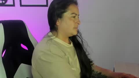 Snapshot of ivana_kyle chatting on June 30, 2026, 4:46 am ivana online show from June 30, 2026, 4:46 am