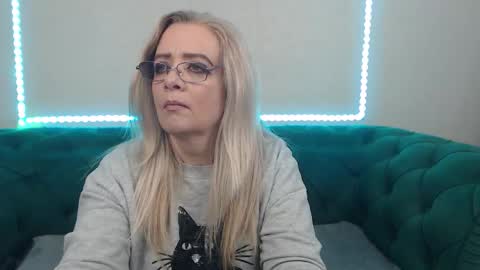 ivanacharm online show from February 8, 2026, 4:38 am