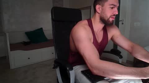 IvanHydee online show from January 17, 2026, 6:07 am