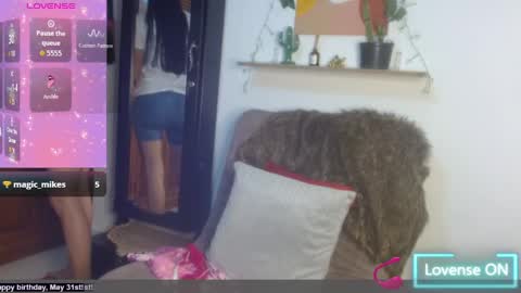 Ivanna online show from May 31, 2026, 2:20 am