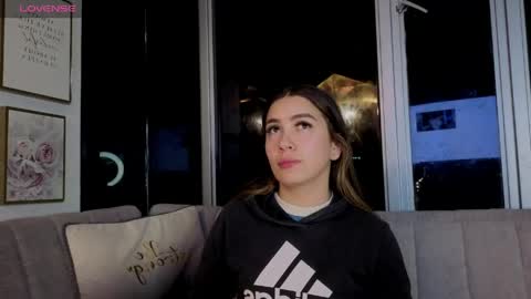 Snapshot of ivanna_west chatting on April 21, 2026, 9:48 am Ivanna West online show from April 21, 2026, 9:48 am