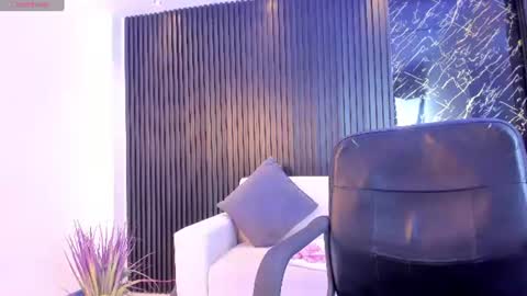 ivanna online show from July 24, 2026, 11:08 am