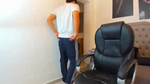 Ivo Beischel online show from September 18, 2025, 11:23 am