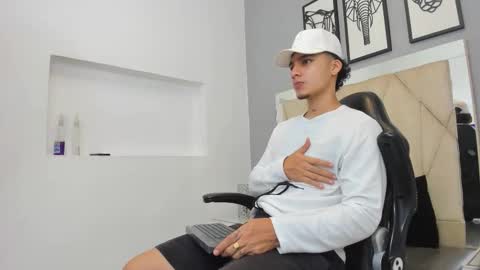 Ivo Beischel online show from October 10, 2025, 4:55 am