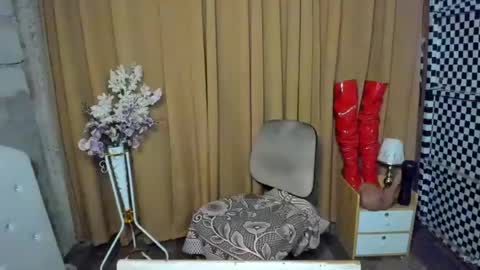 Snapshot of ivone_twinkle chatting on August 1, 2026, 11:31 am ivone_twinkle online show from August 1, 2026, 11:31 am