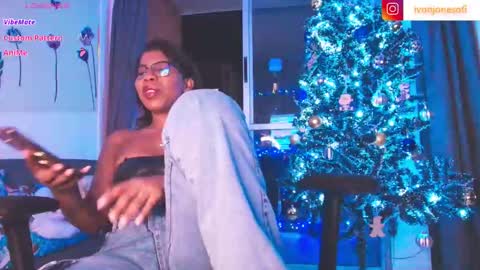  Ivon  Miss Jones  online show from December 1, 2025, 2:38 am