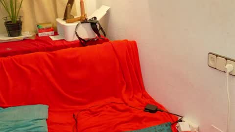 Ivonne online show from July 20, 2026, 10:39 am