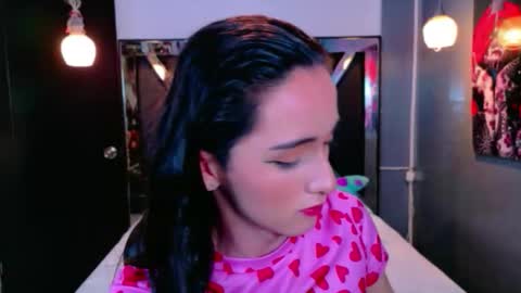 ivony giselle online show from March 15, 2026, 2:12 pm