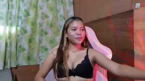 ivory_babe online show from June 5, 2026, 7:47 am