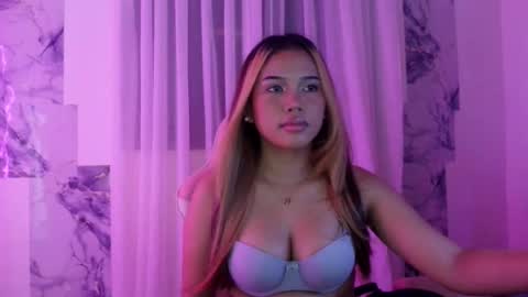 ivory_babe online show from June 22, 2026, 3:42 pm