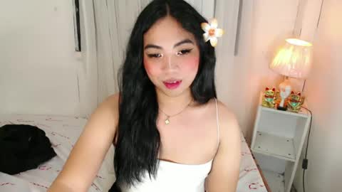 ivory_delight online show from June 12, 2026, 4:06 pm