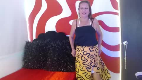 ivory_mistress online show from May 27, 2026, 1:30 pm