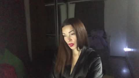 Snapshot of ivorymuse chatting on February 20, 2026, 9:26 pm Lana online show from February 20, 2026, 9:26 pm