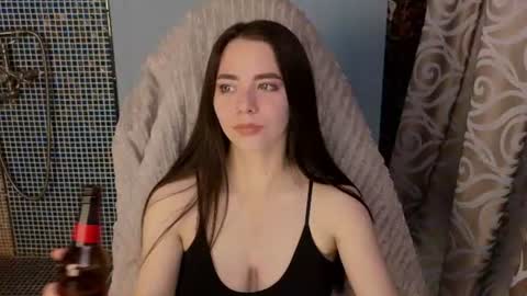 ivorywood_ online show from July 5, 2026, 6:26 pm