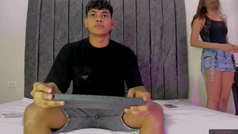 Snapshot of ivy_and_joseph chatting on March 2, 2025, 1:05 pm ivy_and_joseph online show from March 2, 2025, 1:05 pm