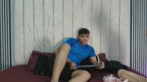 Snapshot of ivy_and_joseph chatting on October 4, 2025, 8:18 pm ivy_and_joseph online show from October 4, 2025, 8:18 pm