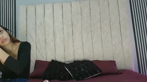 Snapshot of ivy_and_joseph chatting on October 5, 2025, 9:02 pm ivy_and_joseph online show from October 5, 2025, 9:02 pm