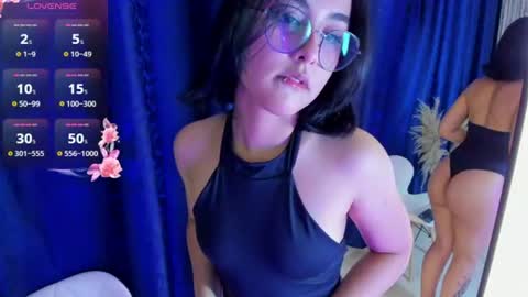 Ivy Gloom online show from June 10, 2026, 9:03 pm