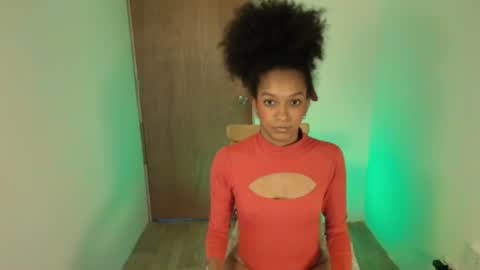 Snapshot of ivylusst chatting on June 29, 2026, 12:39 am ivylusst online show from June 29, 2026, 12:39 am