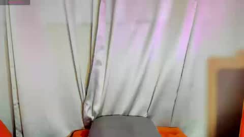 ivymilleer online show from March 20, 2026, 2:00 pm