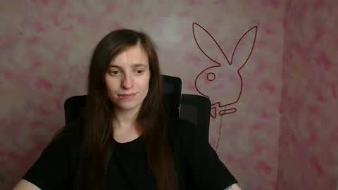 Snapshot of ivynoir_ chatting on May 19, 2026, 11:27 am Ivy online show from May 19, 2026, 11:27 am