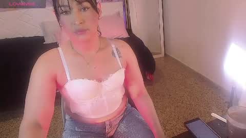 ivyshine7 online show from May 31, 2026, 7:37 pm