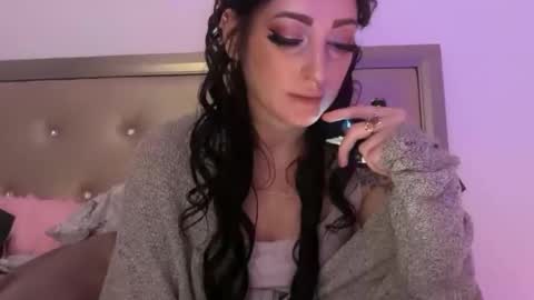 Ivy Rose online show from October 17, 2025, 1:53 am