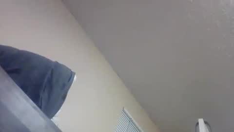 iwanttodothis1 online show from December 19, 2025, 1:07 pm