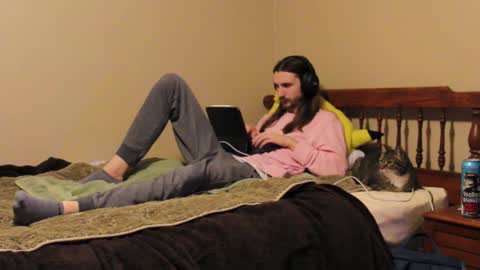 iwhitesmurf online show from December 21, 2025, 6:42 am