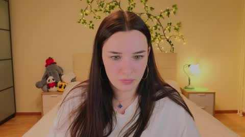 Daisy online show from May 25, 2026, 11:22 pm