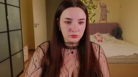 Daisy online show from July 28, 2026, 8:52 pm