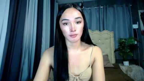 iwillcum4u_ online show from April 14, 2026, 3:18 pm