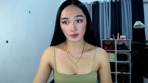 iwillcum4u_ online show from July 7, 2026, 6:47 am